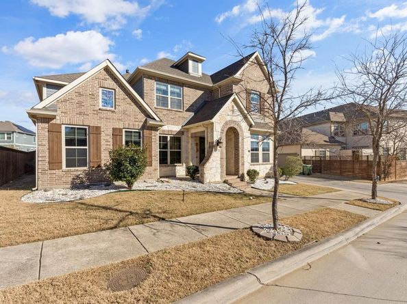 2812  Orchid Street , Carrollton Texas 75007
