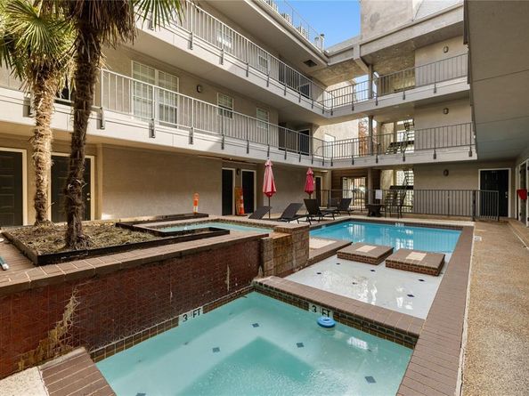 4303  Buena Vista Street  303, Dallas Texas 75205