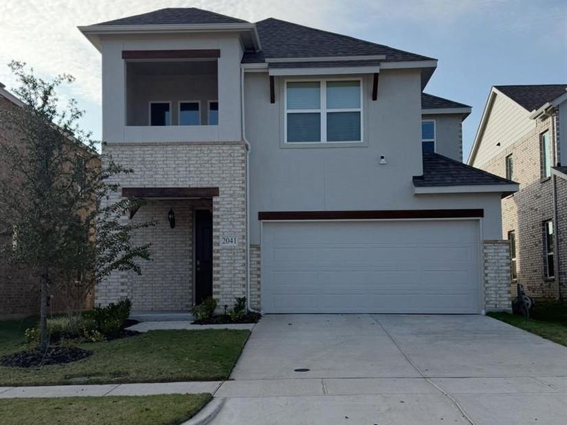 2041  Belvedere Street , Garland Texas 75041
