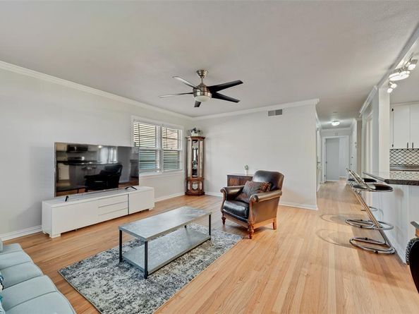 11310  Sinclair Avenue , Dallas Texas 75218