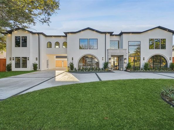 11947  Quincy Lane , Dallas Texas 75230