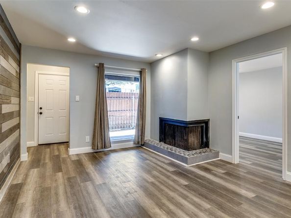 7152  Fair Oaks Avenue  1039, Dallas Texas 75231