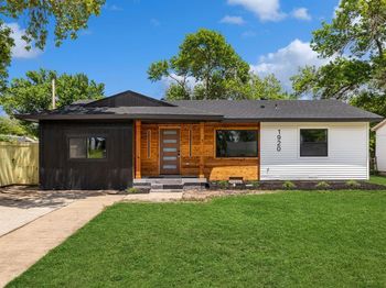 1920  English Street 