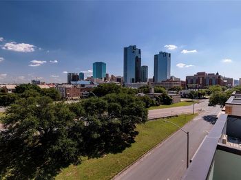 724  Skyline Bluff Court 