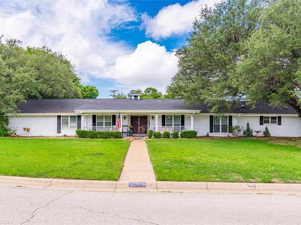 6079  Wonder Drive , Fort Worth Texas 76133