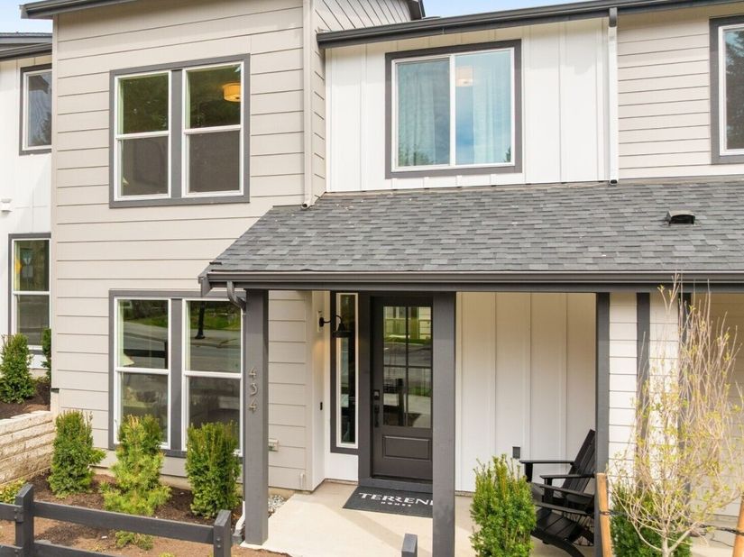 434 222nd Place SE, Sammamish WA 98074