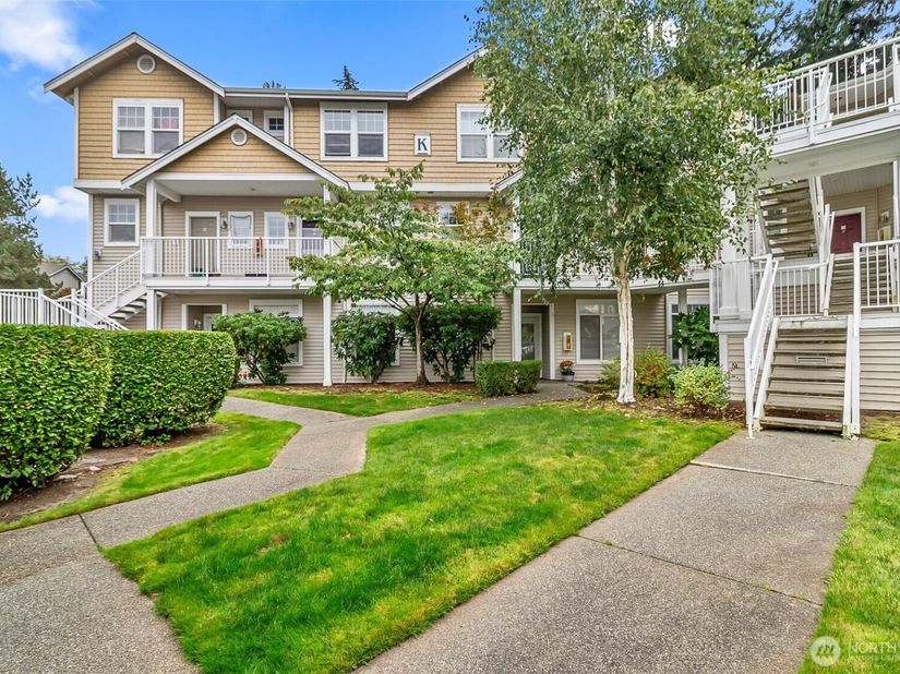 5400 Harbour Pointe Boulevard K102, Mukilteo WA 98275