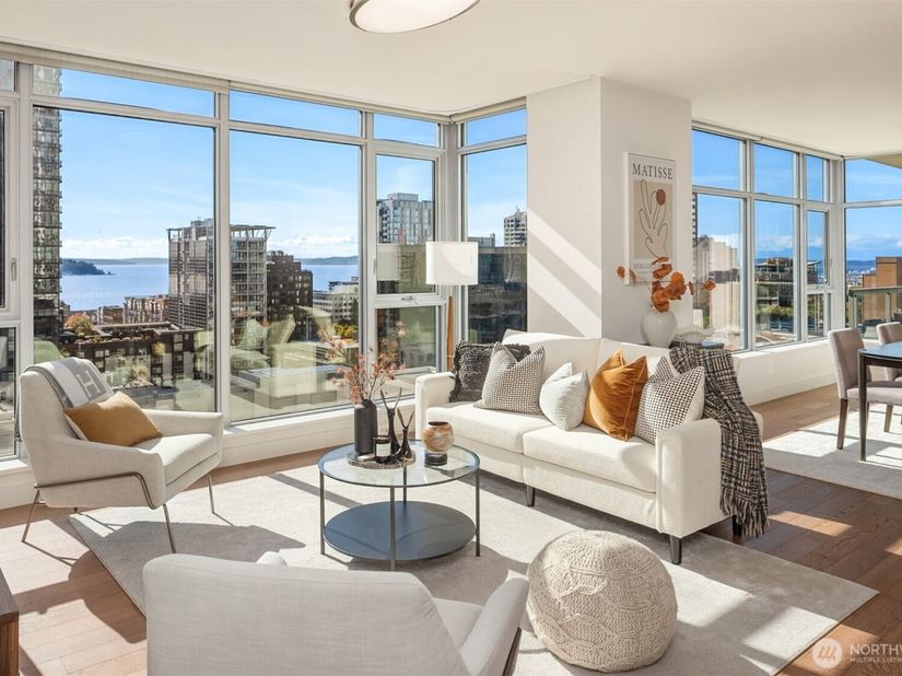 588 Bell Street 1407S, Seattle WA 98121