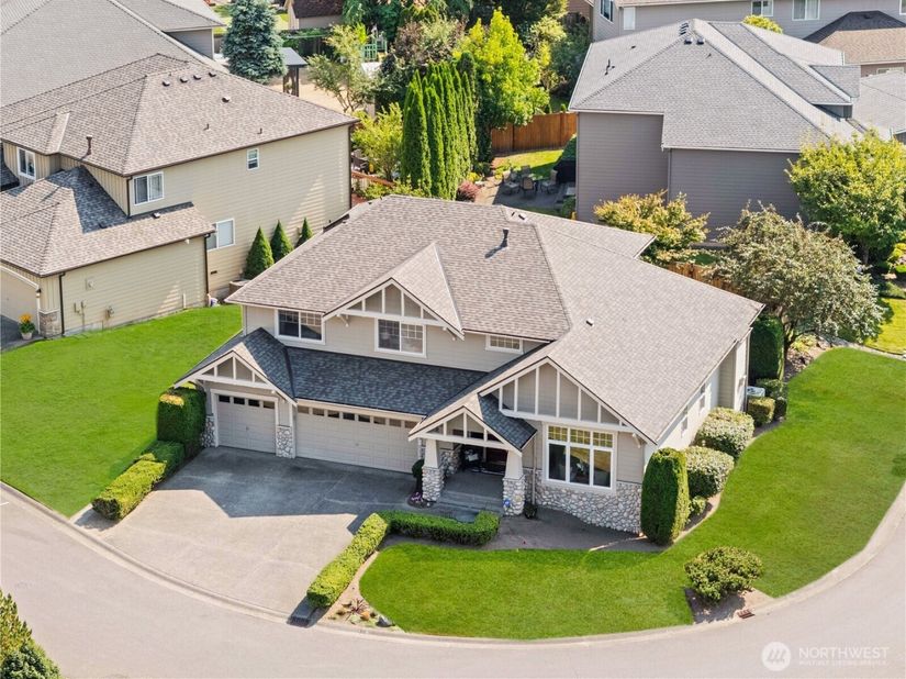 15709 143rd Avenue SE, Renton WA 98058