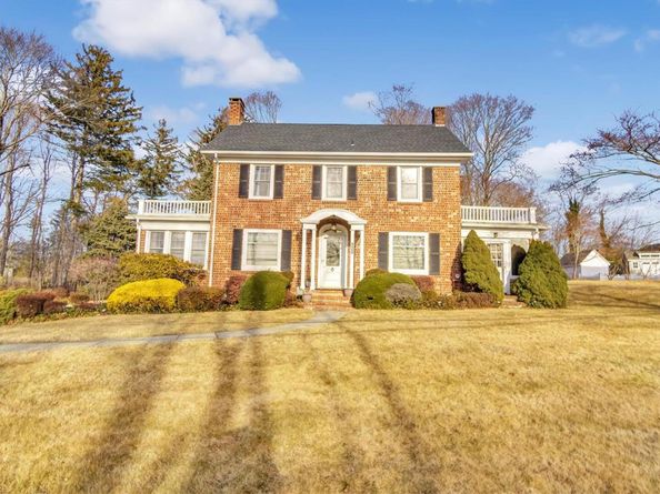 280 Wickham Avenue, Mattituck NY 11952