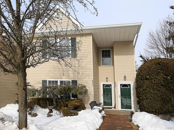 833 Madeira Boulevard, Melville NY 11747