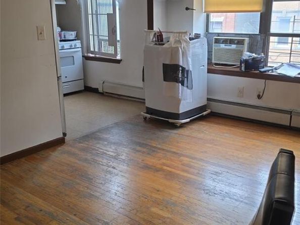 2024 Hughes Avenue 3D, Bronx NY 10457