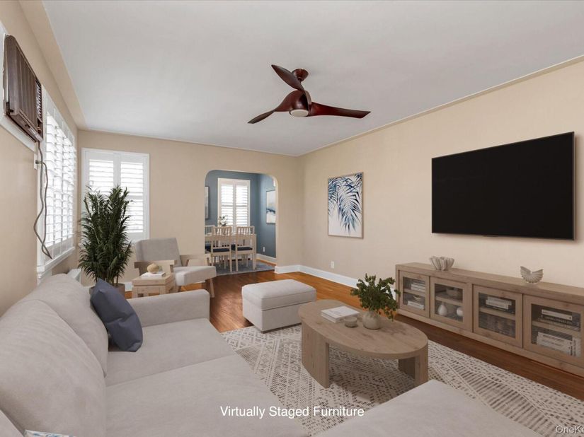 102 S Village Avenue 3B, Rockville Centre NY 11570
