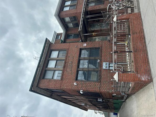 3533 90th Street, Jackson Heights NY 11372
