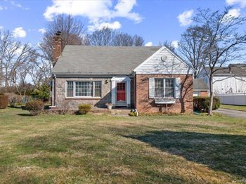 12 Maple Avenue