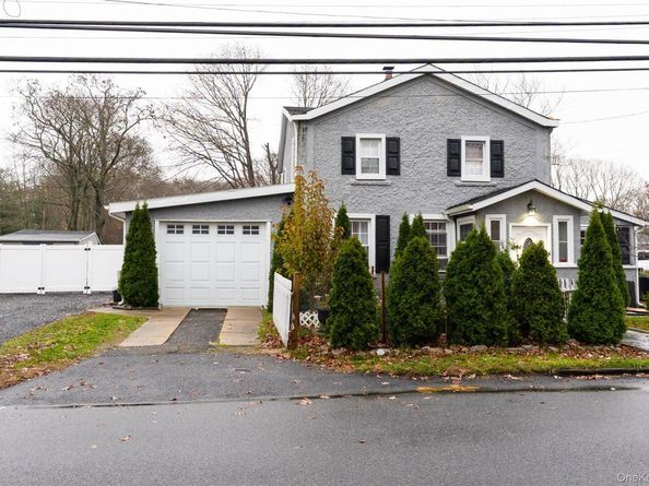 163 Orchard Road, East Patchogue NY 11772