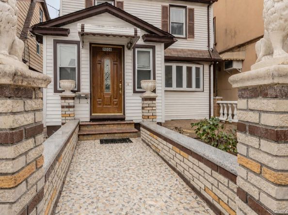 9006 107th Avenue, Ozone Park NY 11417