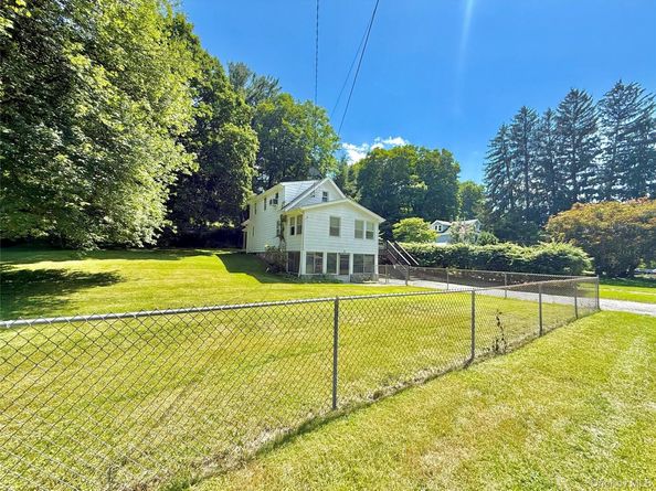 55 Red Mill Road, Cortlandt Manor NY 10567