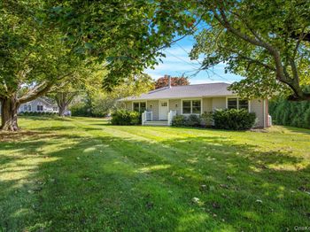 80 Clearview Avenue W