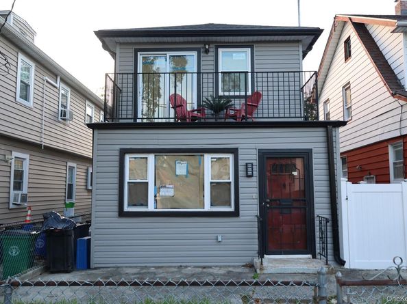 136-18 221st Street, Laurelton NY 11413