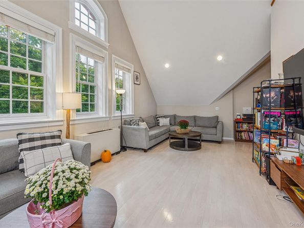 18 N Broadway 411, Tarrytown NY 10591