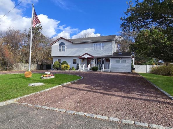199 Connetquot Avenue, East Islip NY 11730