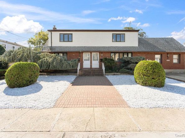 376 Hunnewell Avenue, Elmont NY 11003