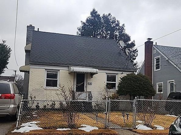 299 Locust Avenue, Uniondale NY 11553