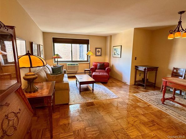 100 E Hartsdale Avenue 7RE, Hartsdale NY 10530