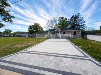 1013 Merriam Road