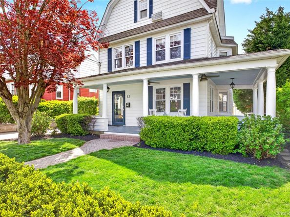 12 Belleview Avenue, Port Washington NY 11050
