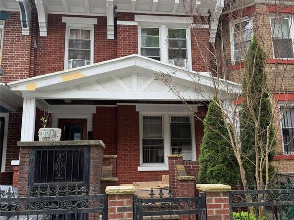 110 sunnyside Avenue, Brooklyn NY 11207