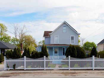8 Brightside Avenue