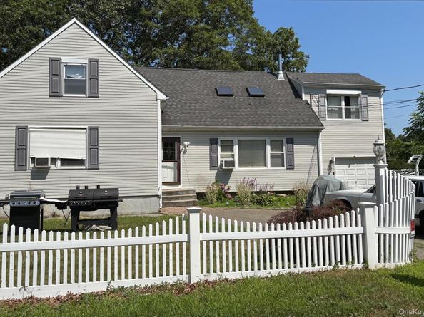 63 Washington Avenue, Mastic Beach NY 11951