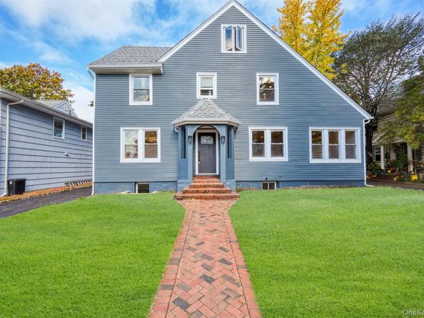 15 Shepherd Street, Rockville Centre NY 11570