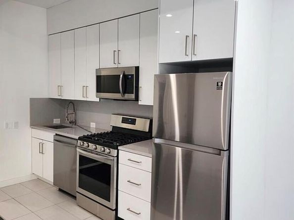 1440 31st Avenue 1R, Astoria NY 11106