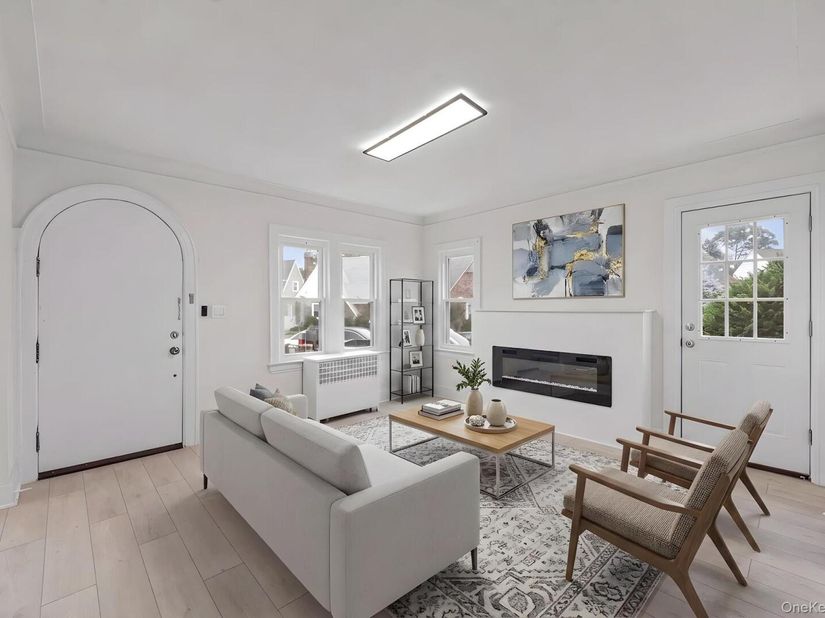 2 Fordham Place, Hempstead NY 11550