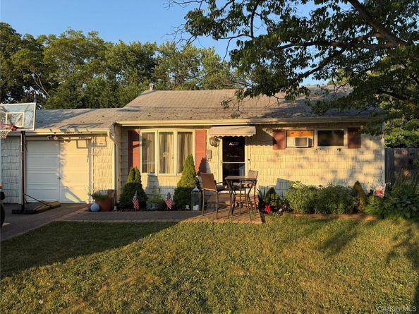 1443 Lombardy Boulevard, Bay Shore NY 11706