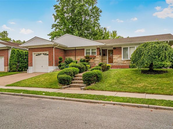 21852 Stewart Road, Hollis Hills NY 11427