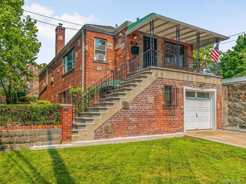 6003 Tyndall Avenue, Bronx NY 10471