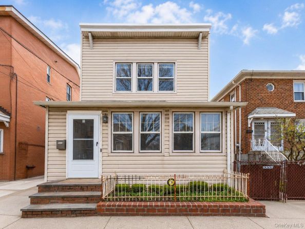 61-17B 165th Street, Fresh Meadows NY 11365