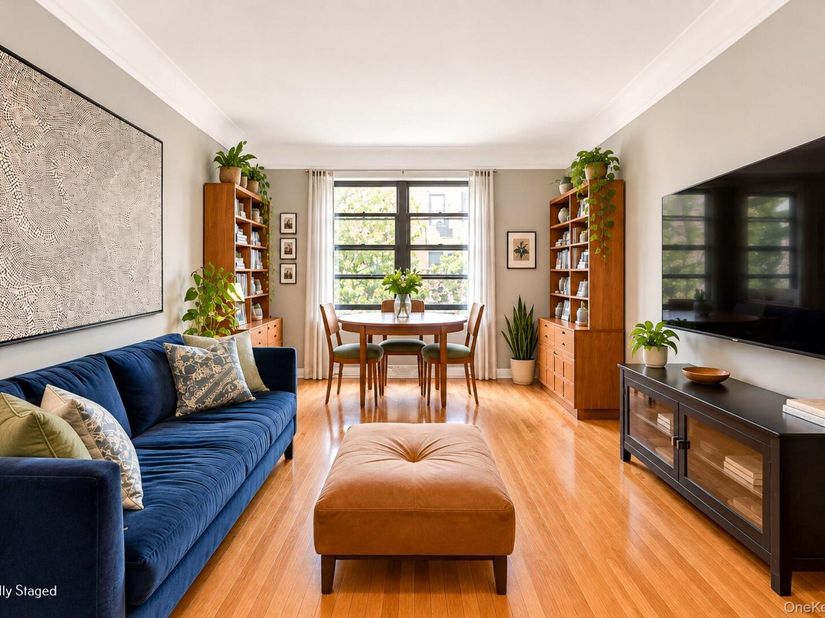 285 E 35th Street 6D, Brooklyn NY 11203