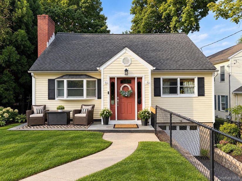 11 Emerson Avenue, Croton-on-Hudson NY 10520