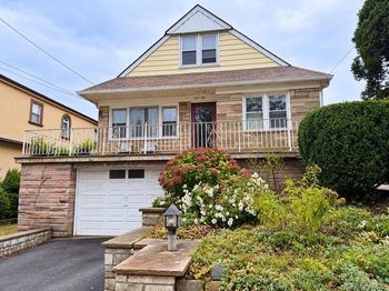 150-32 8th Avenue
