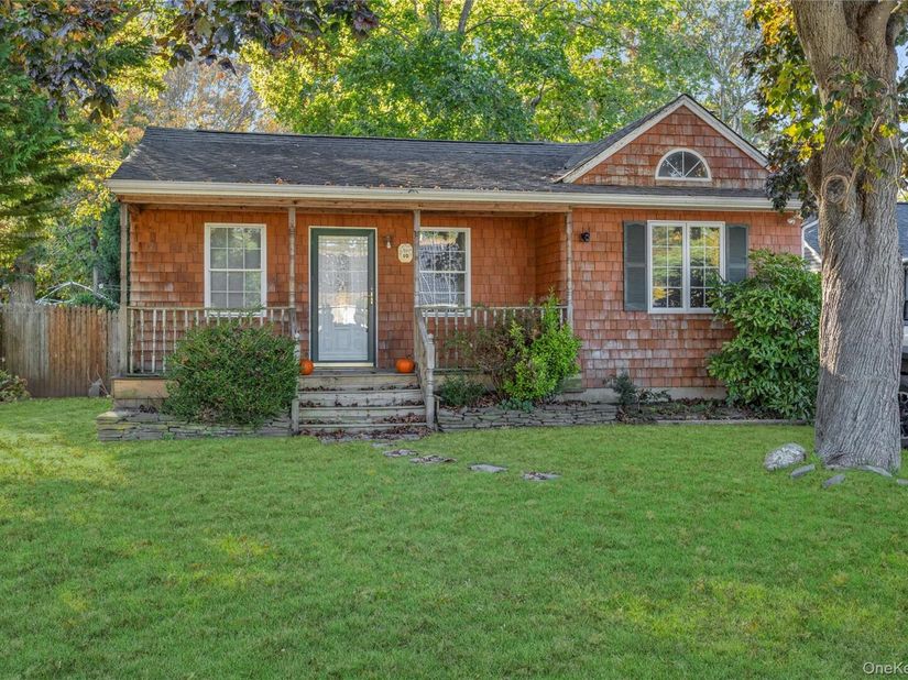 10 Mill Drive, Mastic Beach NY 11951