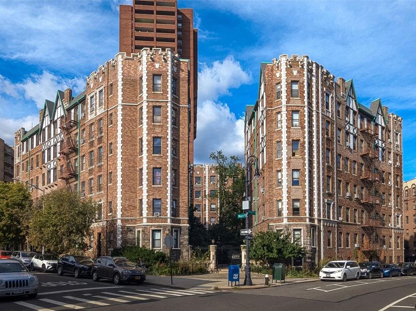 3390 Wayne Avenue G61, Bronx NY 10467