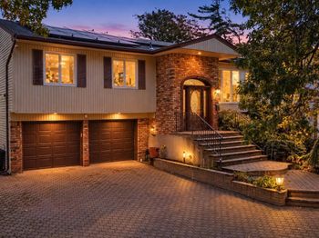 23 Gale Drive
