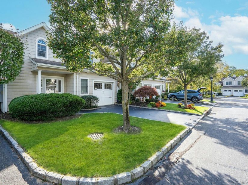 32 Coral Lane, Sayville NY 11782