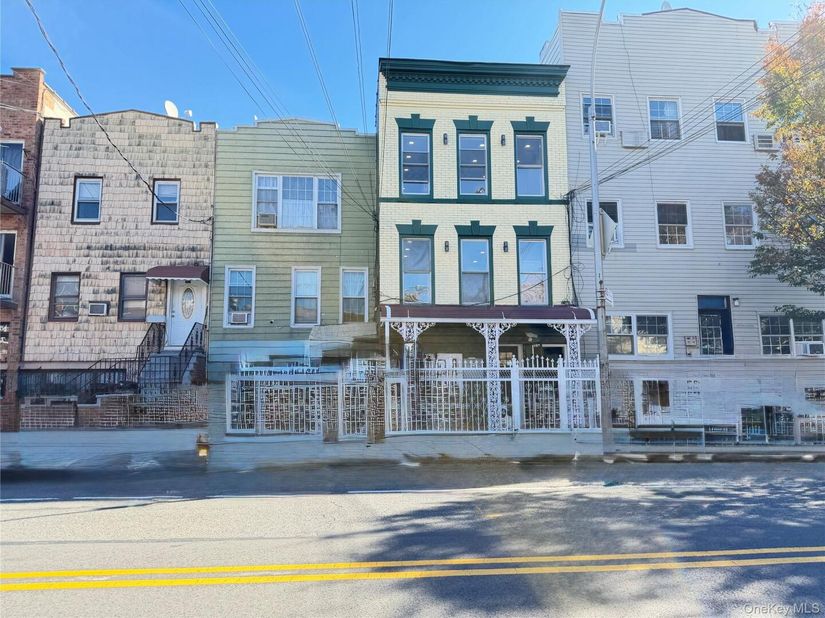 3057 14th Street, Astoria NY 11102
