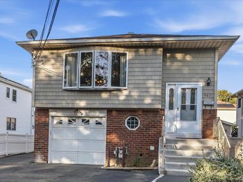 447 Scranton Avenue